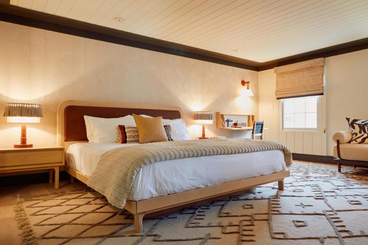 Faraway Martha'S Vineyard Hotel Edgartown Exterior photo